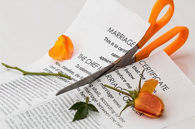 O czym warto pamiętać decydując się na rozwód?